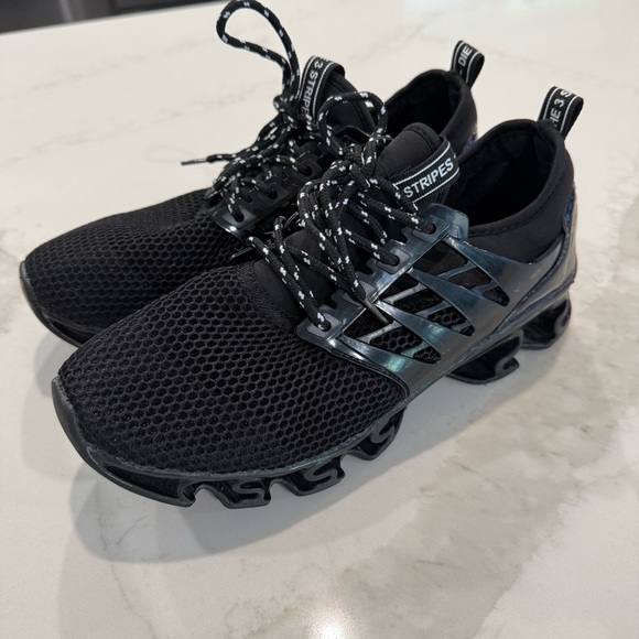 SKDOIUL Athletic Mesh Breathable Running Shoes Mens 7.5 Black Gym Workout Casual - Picture 8 of 8